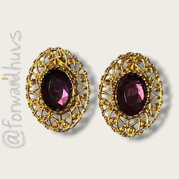Sarah Coventry Jewelry - Sarah Coventry Purple Cabochon Filigree Clip Earrings Gold Tone Vintage